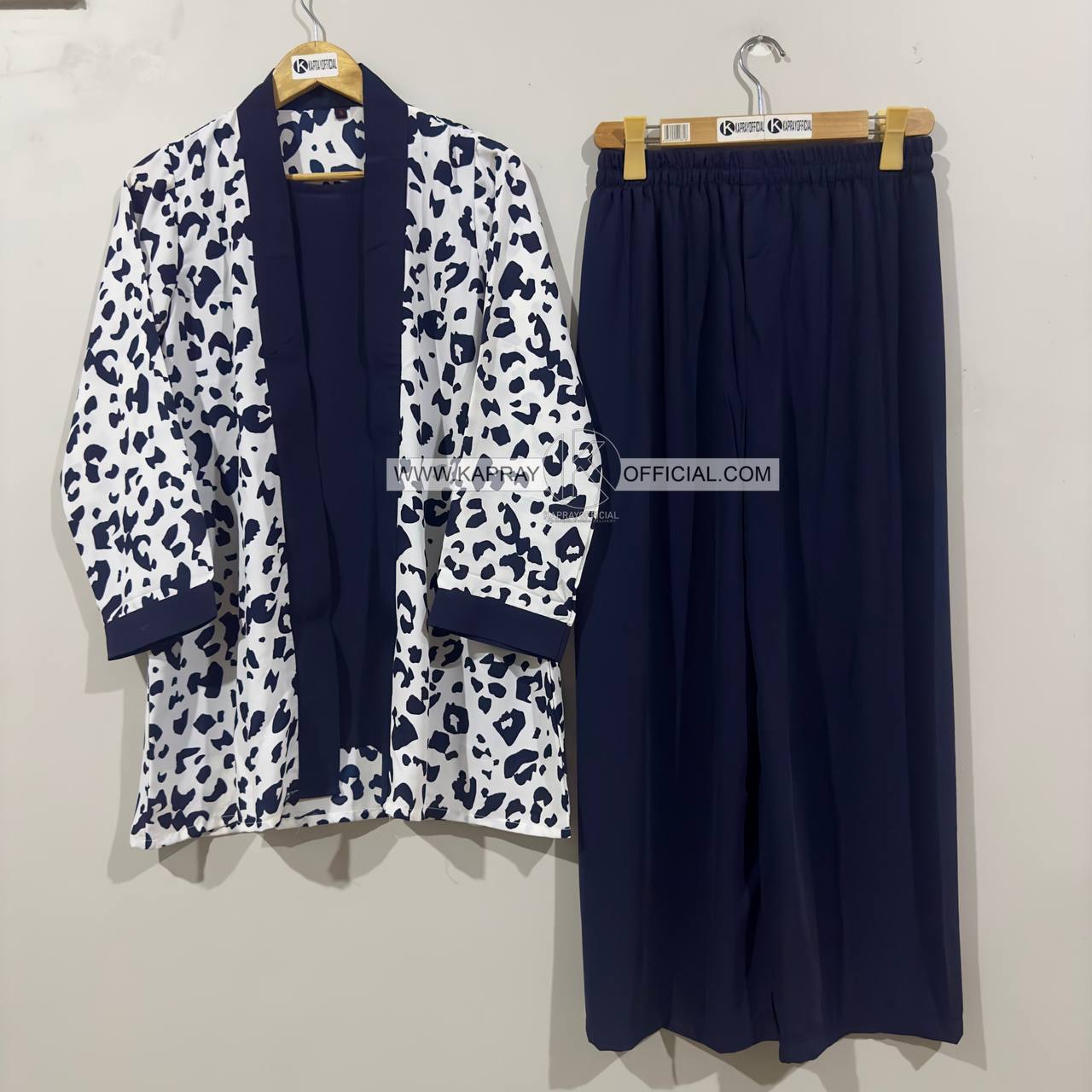 Cardigan Shrug 2-Piece Suit