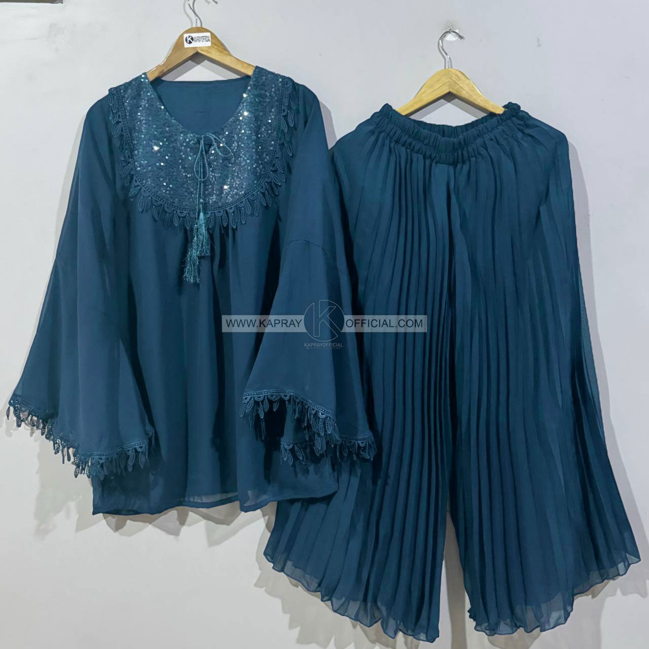 Fancy Sequence 2-Piece Suit