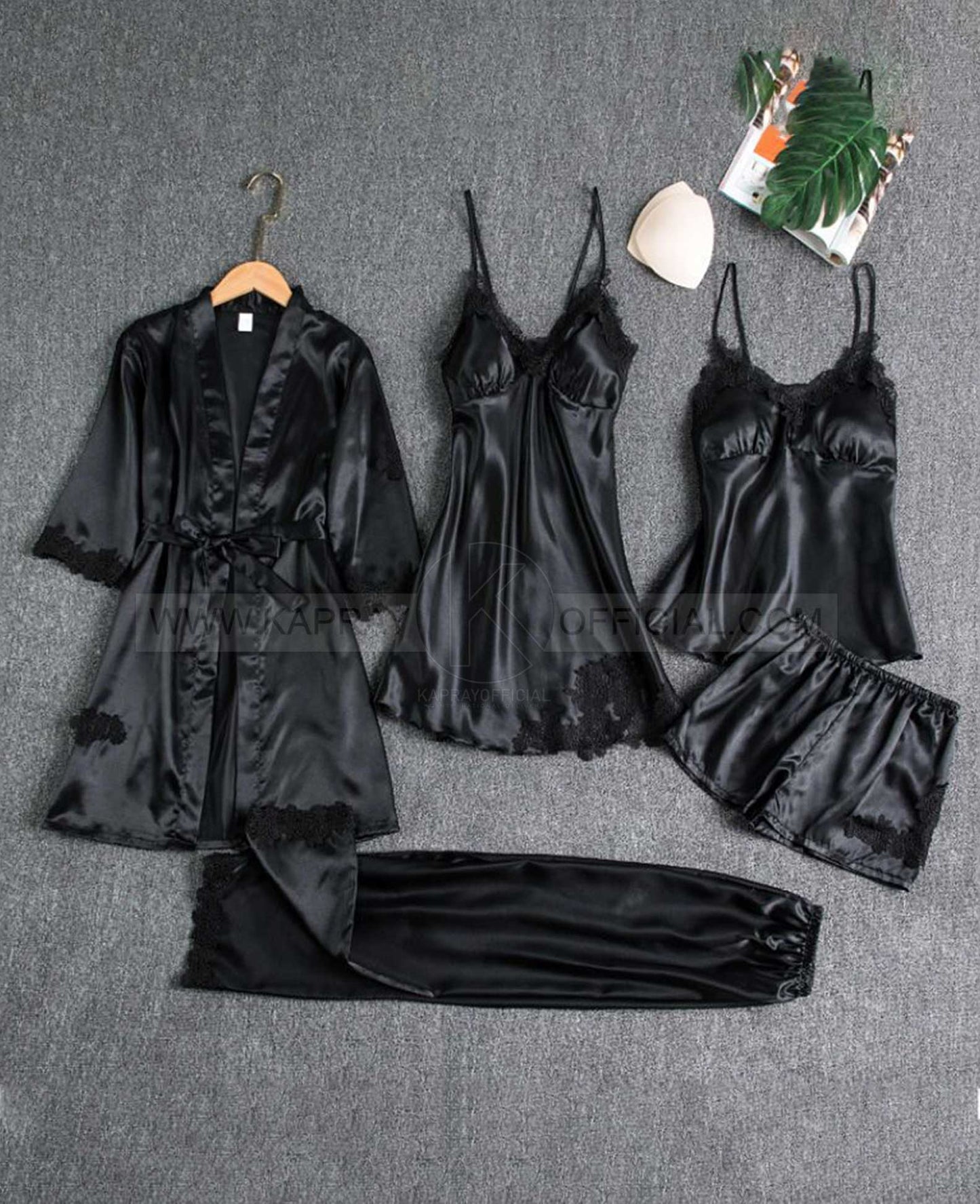 Fancy 5-Piece Nighty