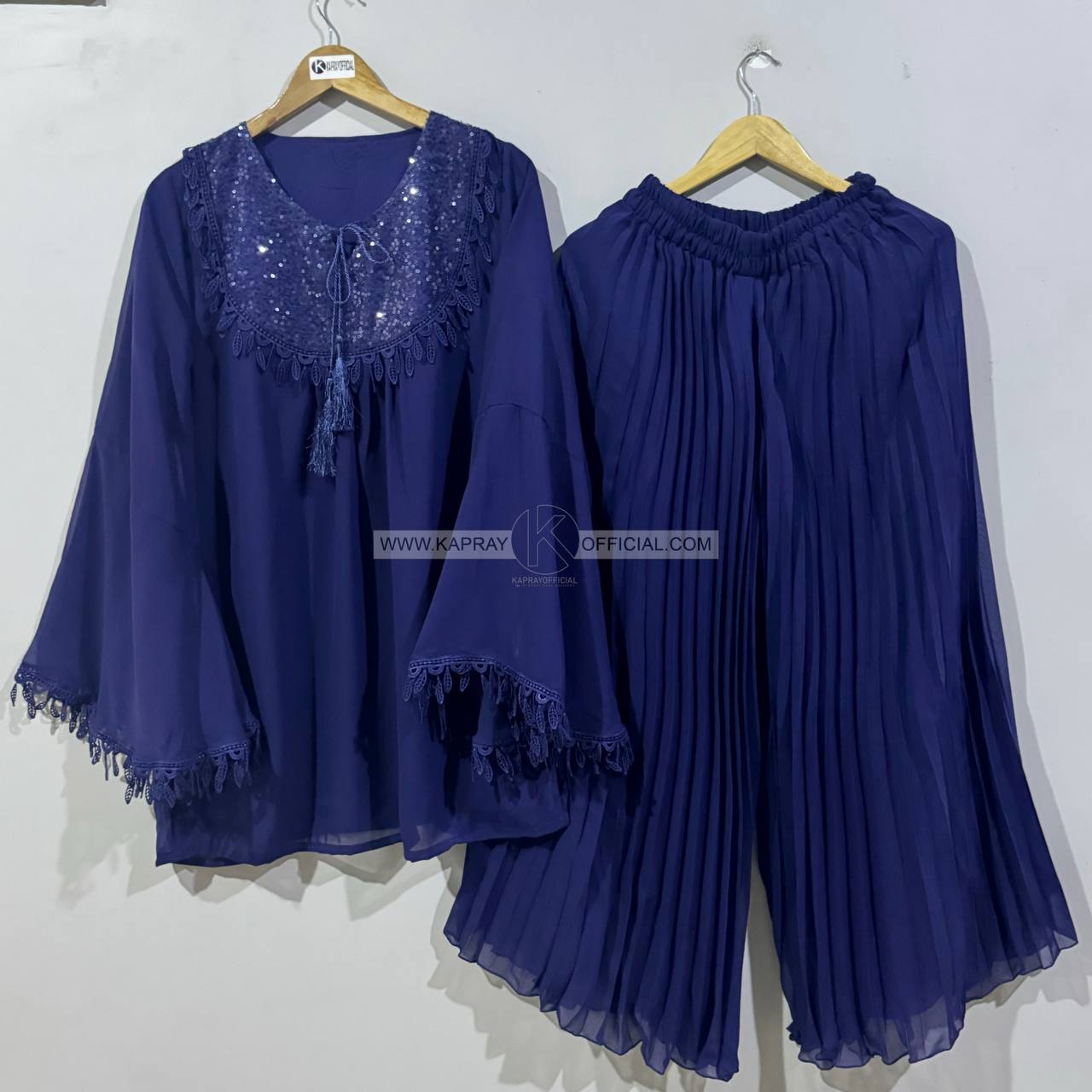 Fancy Sequence 2-Piece Suit