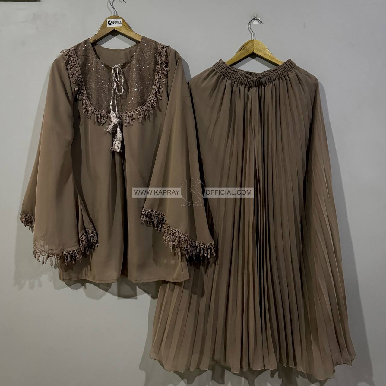 Fancy Sequence 2-Piece Suit