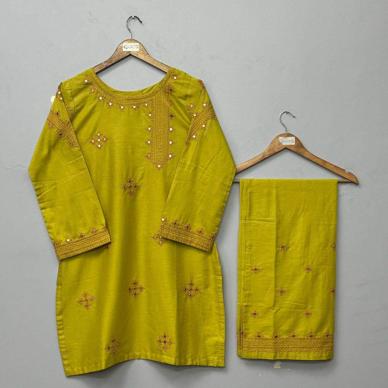 Side Dori Style Two Piece K2