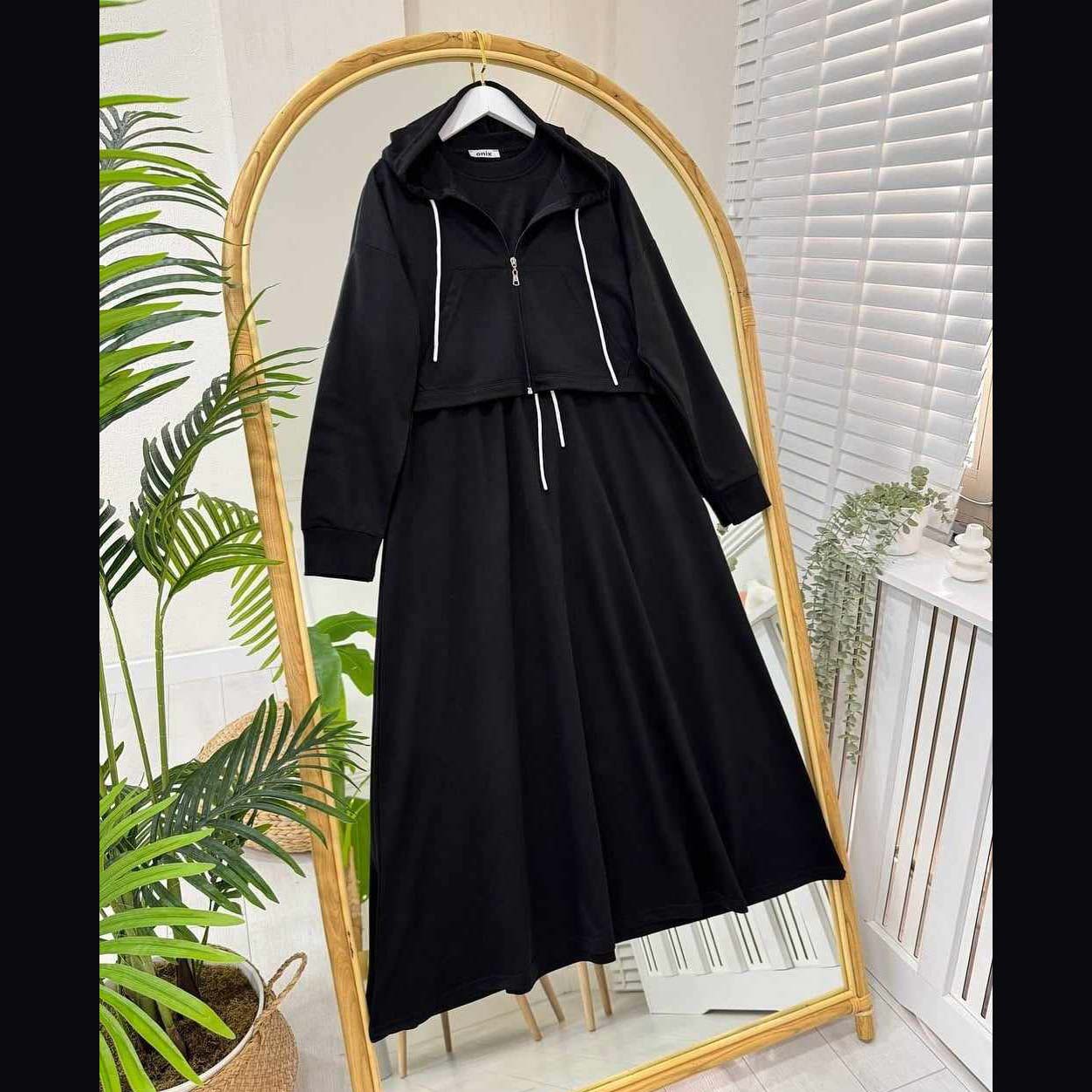 Drop Shoulder Short Hooded Maxi Style 2-Pcs Winter Co-Ord Set. WWTS-16