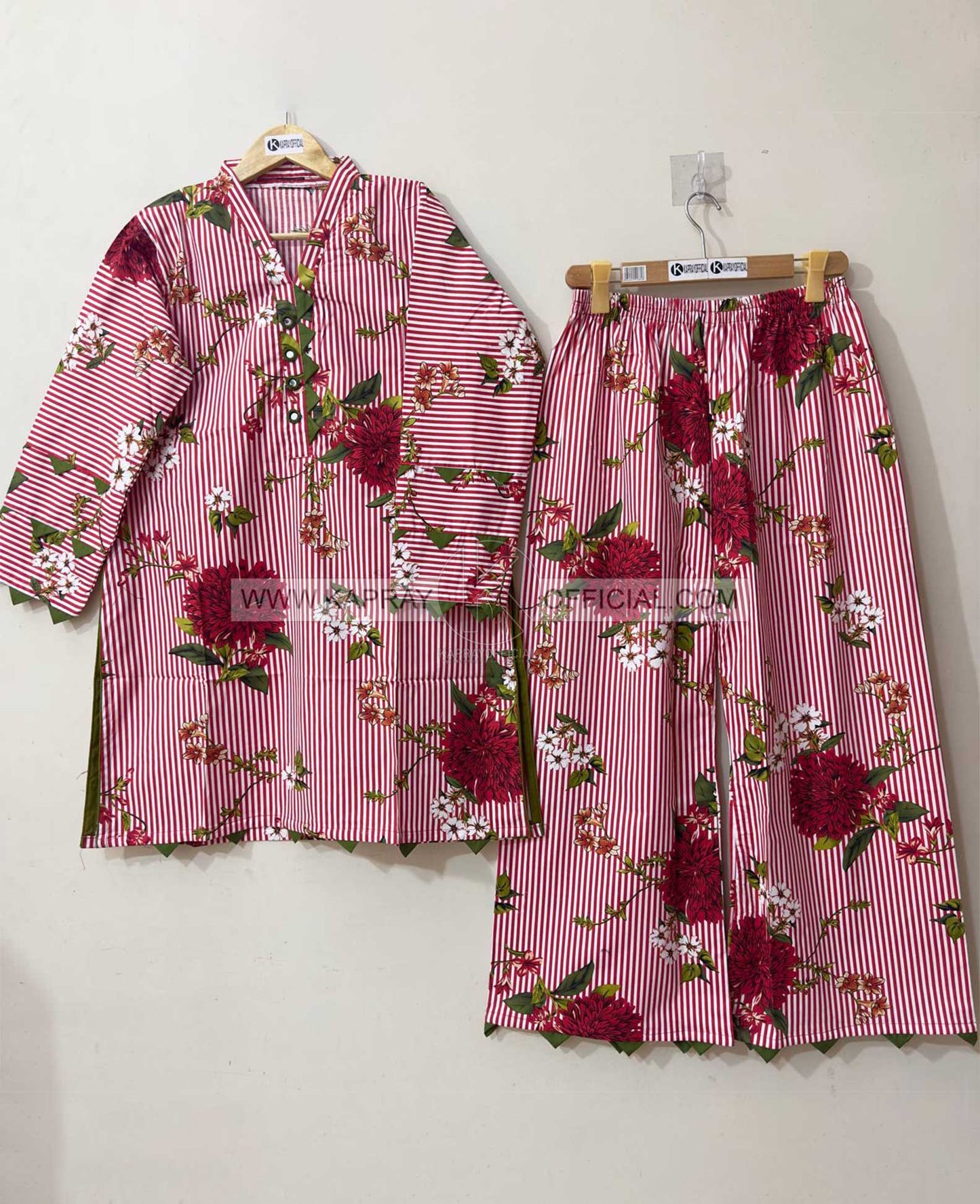 Digital Flower Line Printed 2-Piece Suit