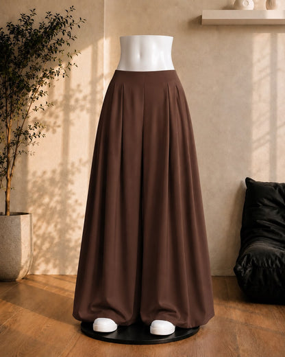 Chic Pleated Flapper